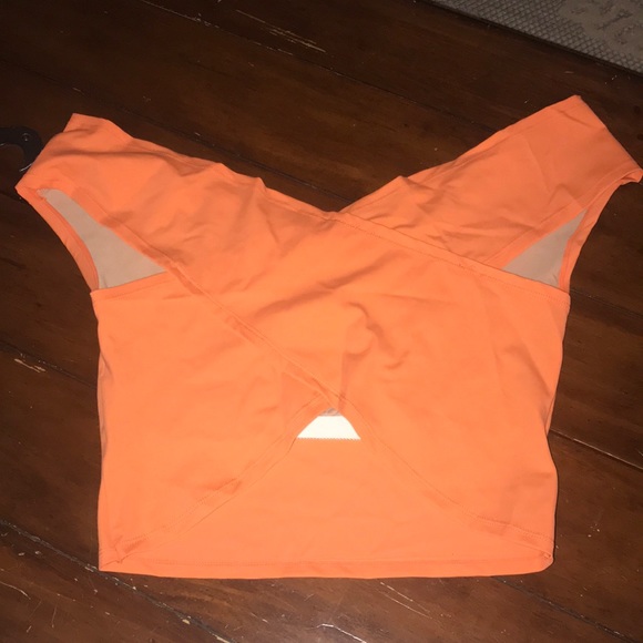 Orange Kortni Jeane Top 🧡 - Picture 2 of 2